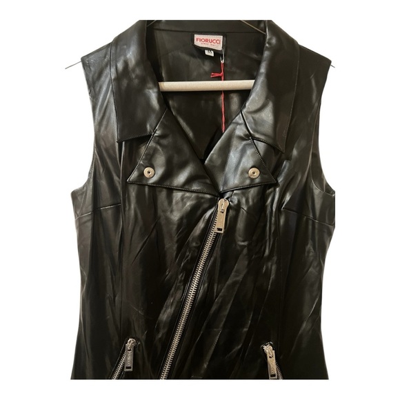 FIORUCCI Faux Leather Dress size 42IT/6 US Diagonal front zipper NWT - Picture 4 of 14